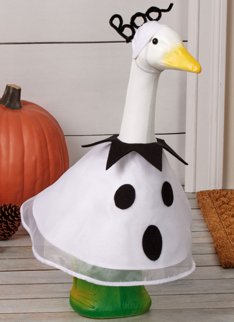 Simplicity S3186 | Simplicity Sewing Pattern Porch Geese Clothes for Fall Holiday